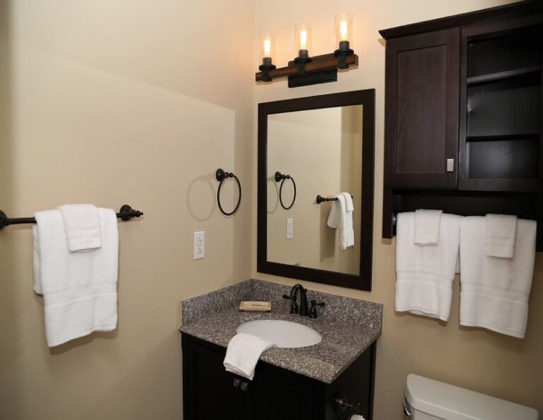 Master bath 1 3 768x594