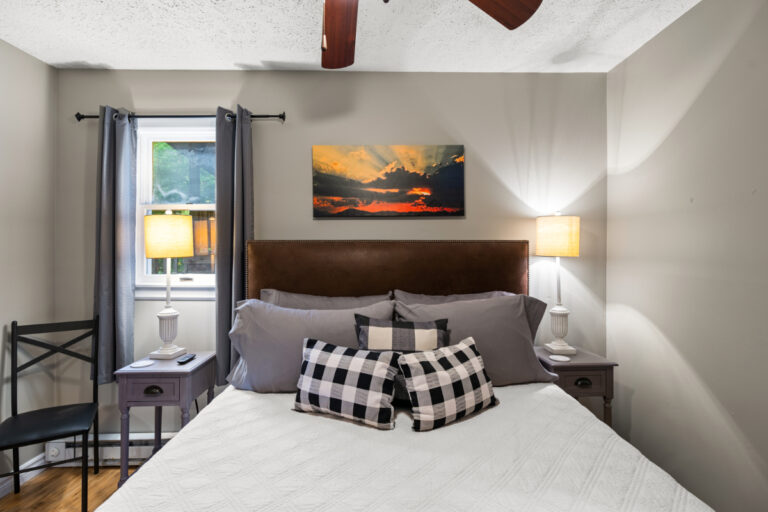 Base bedroom 2 768x512