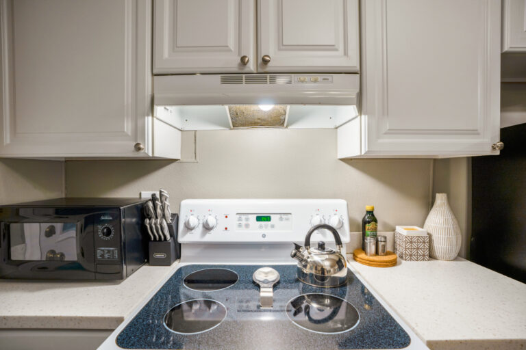 Base kitchen 2 768x512