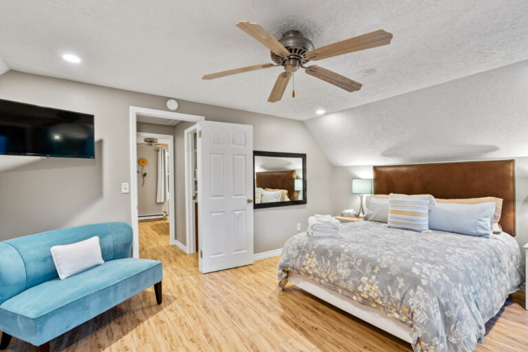 Summit bedroom 2 3 768x512