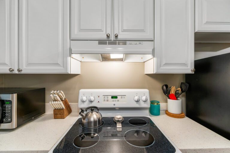 Summit kitchen 3 768x512