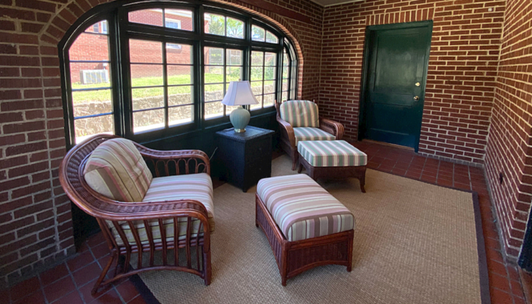 AF2E9B34 DA83 491C 8C06 CCD39AF28D14 768x439