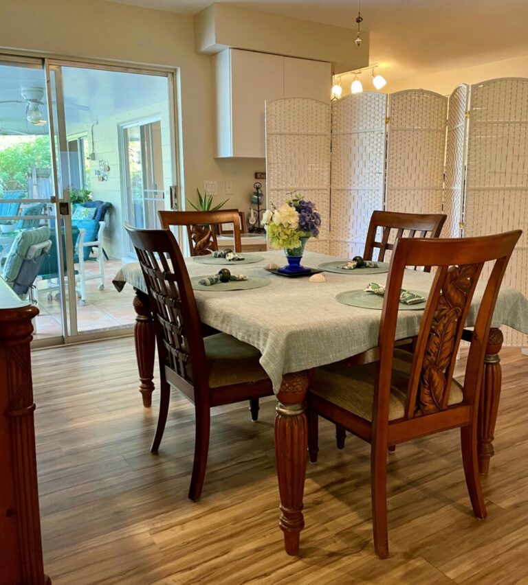 Pic Dining Divider 768x852