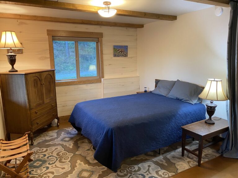 Queen room 2 9.4.22 768x576