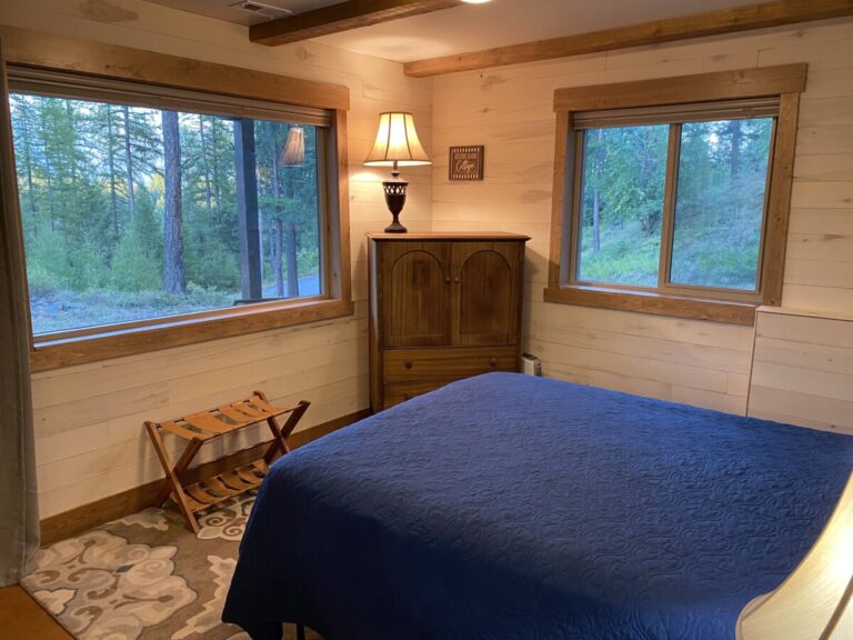 Queen room woods 9.4.22 1 768x576