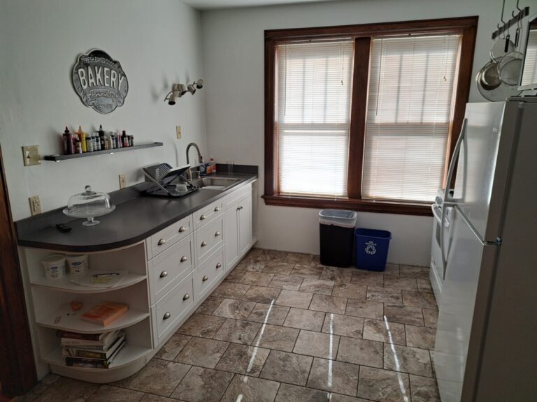 Kitchen 20240728 085154 768x576