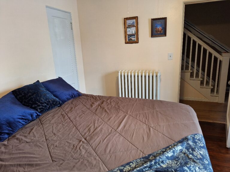 guest room eastview 1024x768 1 768x576